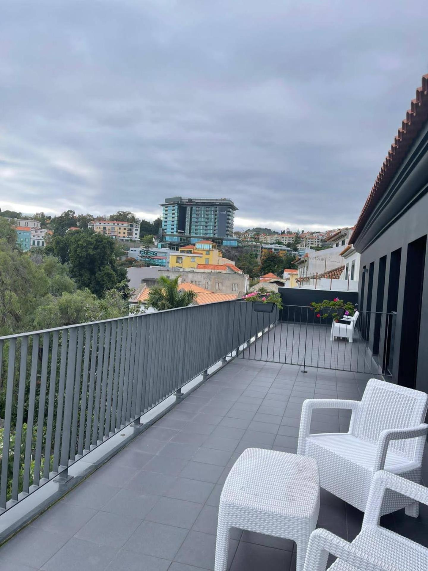 Carreira Residence Funchal  Exterior foto